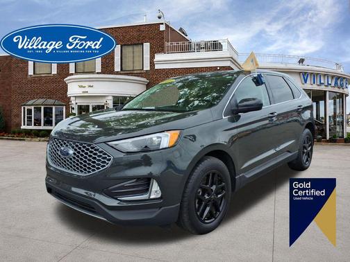 Forged Green Metallic 2023 Ford Edge SEL