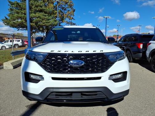 2023 Ford Explorer ST-Line
