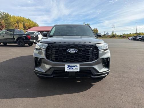 Carbonized Gray Metallic 2027 Ford Explorer ST-Line
