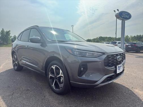 2025 Ford Escape ST-Line Elite