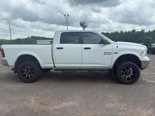 2018 RAM 1500 SLT