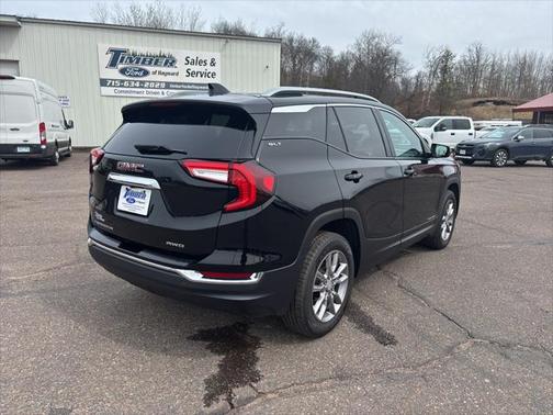 2022 GMC Terrain SLT