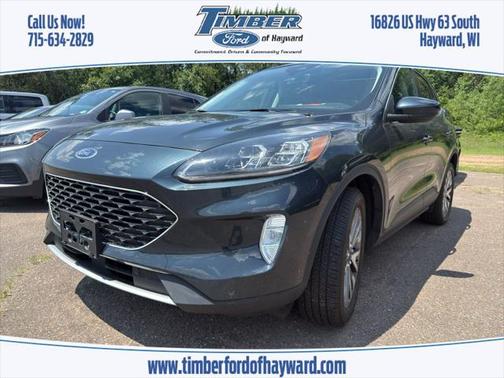 2022 Ford Escape Titanium