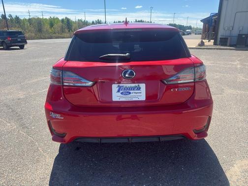 Redline 2016 Lexus CT 200h Base