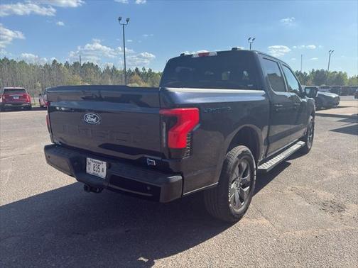 2025 Ford F-150 Lightning Flash