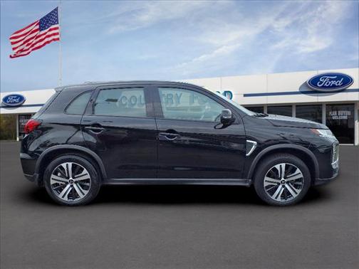 2022 Mitsubishi Outlander Sport SE