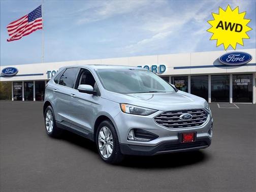 2023 Ford Edge Titanium
