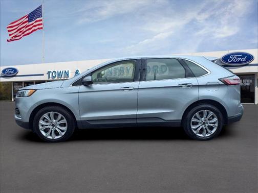 2023 Ford Edge Titanium