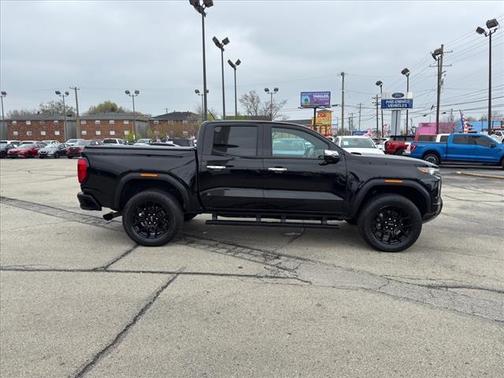 2023 GMC Canyon Denali