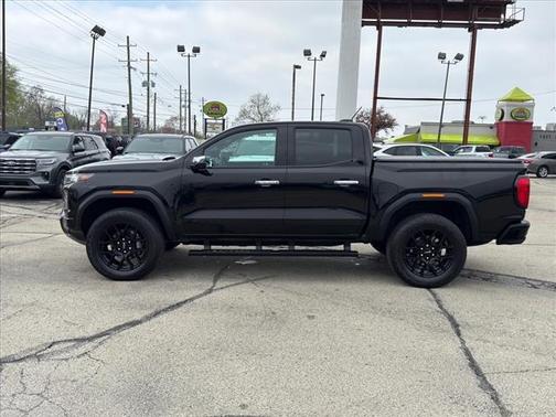 2023 GMC Canyon Denali