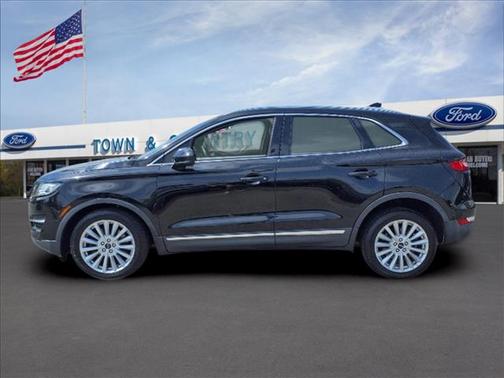2019 Lincoln MKC Standard