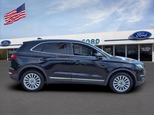 2019 Lincoln MKC Standard