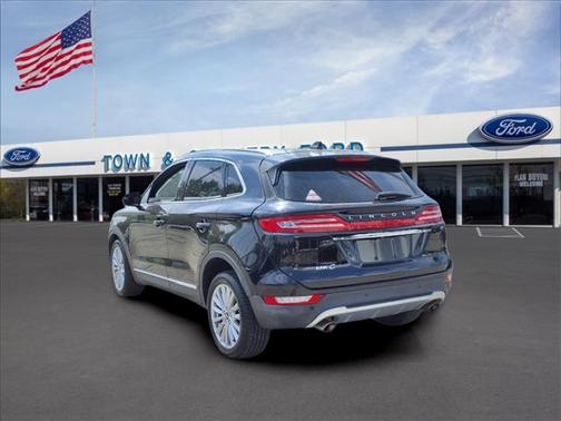 2019 Lincoln MKC Standard