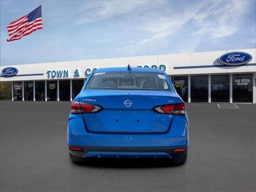 2021 Nissan Versa 1.6 SV