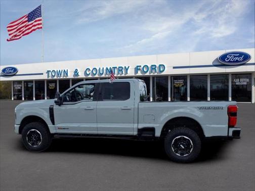 2025 Ford F-250 Platinum