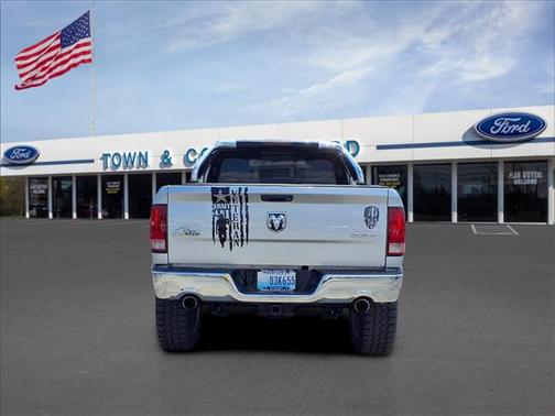 2012 RAM 1500 SLT