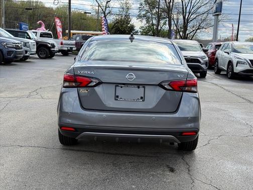 2021 Nissan Versa 1.6 SV