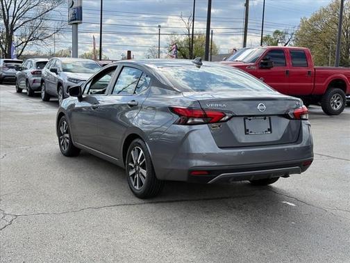 2021 Nissan Versa 1.6 SV