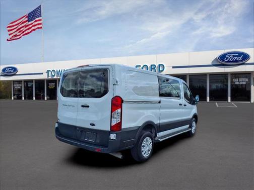 2023 Ford Transit-250 Base