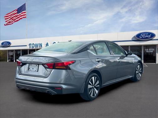 2022 Nissan Altima 2.5 SL