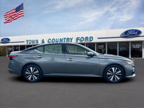 2022 Nissan Altima 2.5 SL