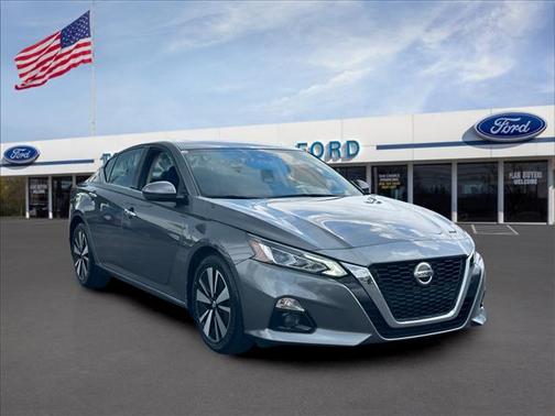 2022 Nissan Altima 2.5 SL