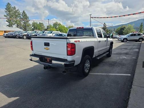 White 2019 Chevrolet Silverado 2500 LTZ