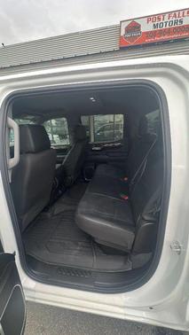 Summit White 2024 GMC Sierra 1500 SLE