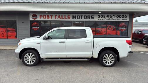 Super White 2013 Toyota Tundra Platinum