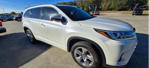 2017 Toyota Highlander Limited Platinum