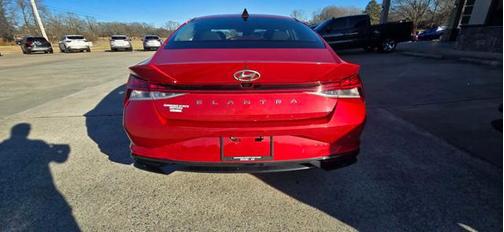 2022 Hyundai ELANTRA SEL