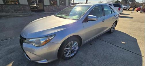 2016 Toyota Camry SE