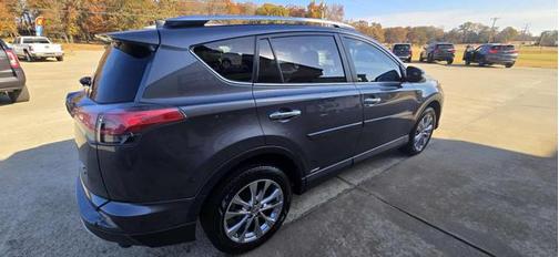 2016 Toyota RAV4 Hybrid SE