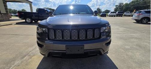 2018 Jeep Grand Cherokee Laredo E