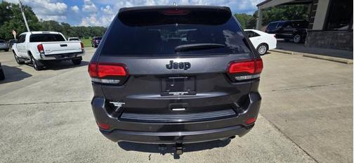 2018 Jeep Grand Cherokee Laredo E