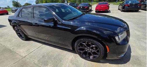 2020 Chrysler 300 Touring