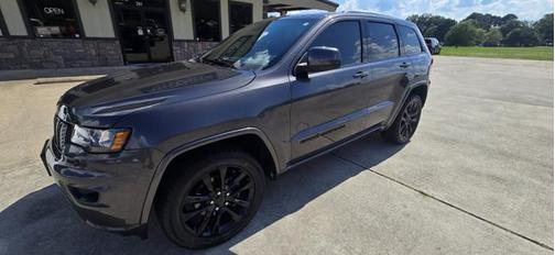 2018 Jeep Grand Cherokee Laredo E