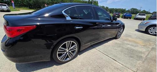 2015 INFINITI Q50 Premium