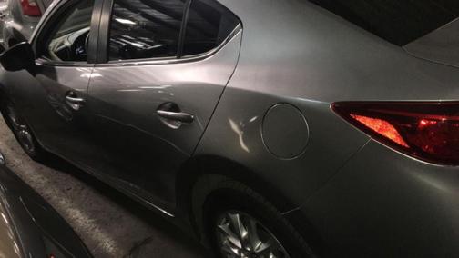 Photo 3 of 4 of 2016 Mazda Mazda3 i Sport