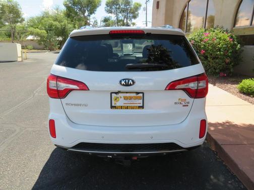 Photo 5 of 32 of 2014 Kia Sorento Limited