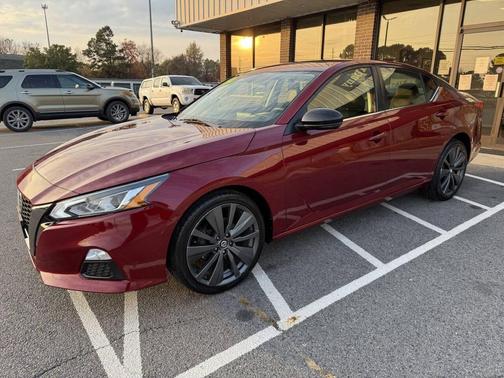 2019 Nissan Altima 2.5 SR