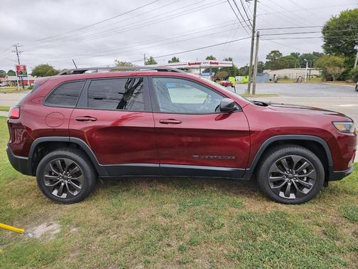 2021 Jeep Cherokee Special Edition