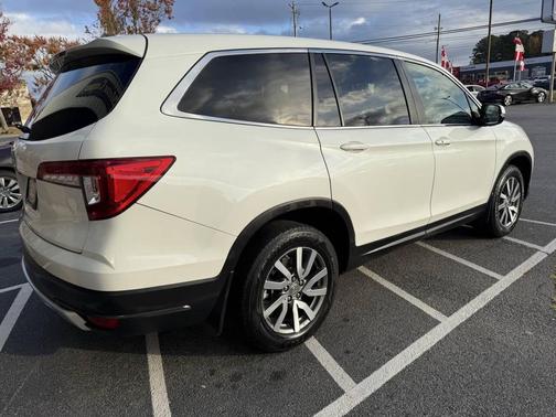 2021 Honda Pilot EX L 4dr SUV