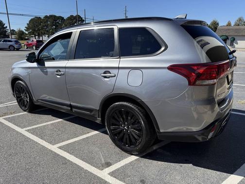 2020 Mitsubishi Outlander 