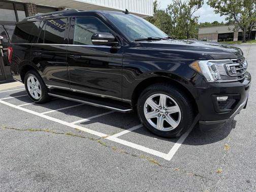 2020 Ford Expedition XLT 4x4 4dr SUV