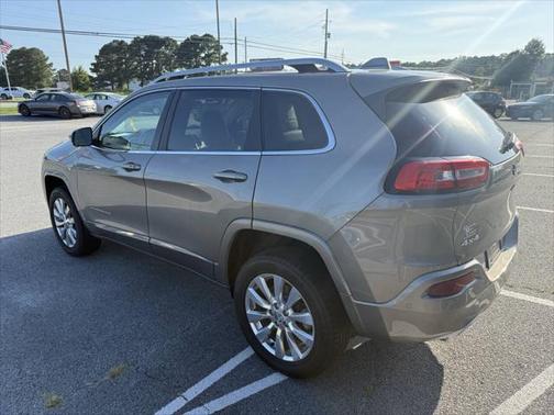 2017 Jeep Cherokee Overland