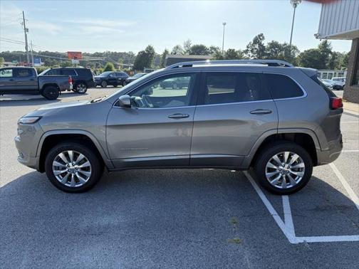 2017 Jeep Cherokee Overland