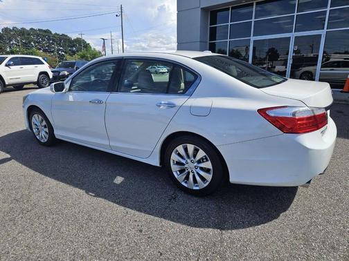2013 Honda Accord Touring 4dr Sedan