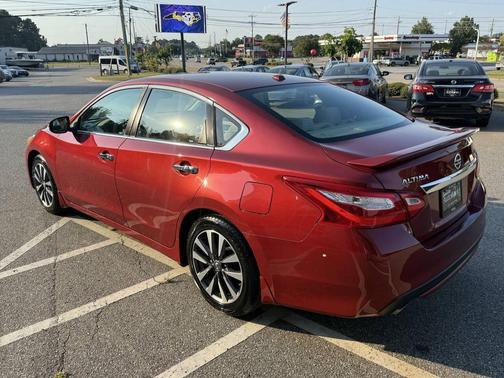 2017 Nissan Altima 2.5 SV