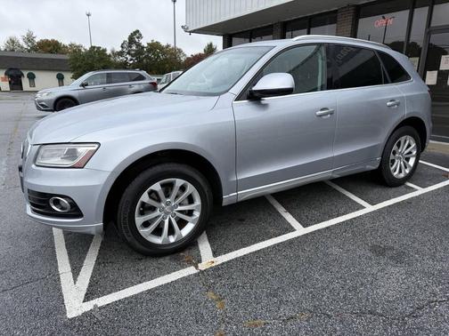 2015 Audi Q5 2.0T Premium Plus